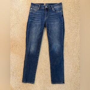 Kut from the Kloth Katy Boyfriend High Rise Jeans Medium Wash Size 2 NWOT
